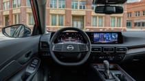 Nissan Sentra interior