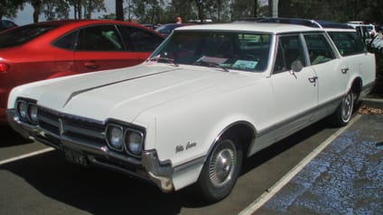 Oldsmobile Vista Cruiser