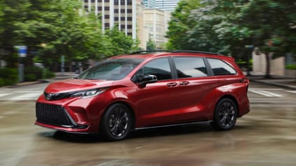 Toyota Sienna (base MSRP: $40,820)