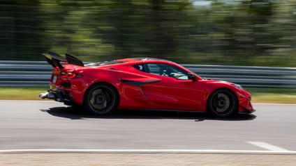 Chevrolet Corvette ZR1X – 6m 49.27s