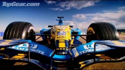 Hammond vs Renault F1 car