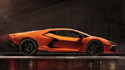 Lamborghini Revuelto