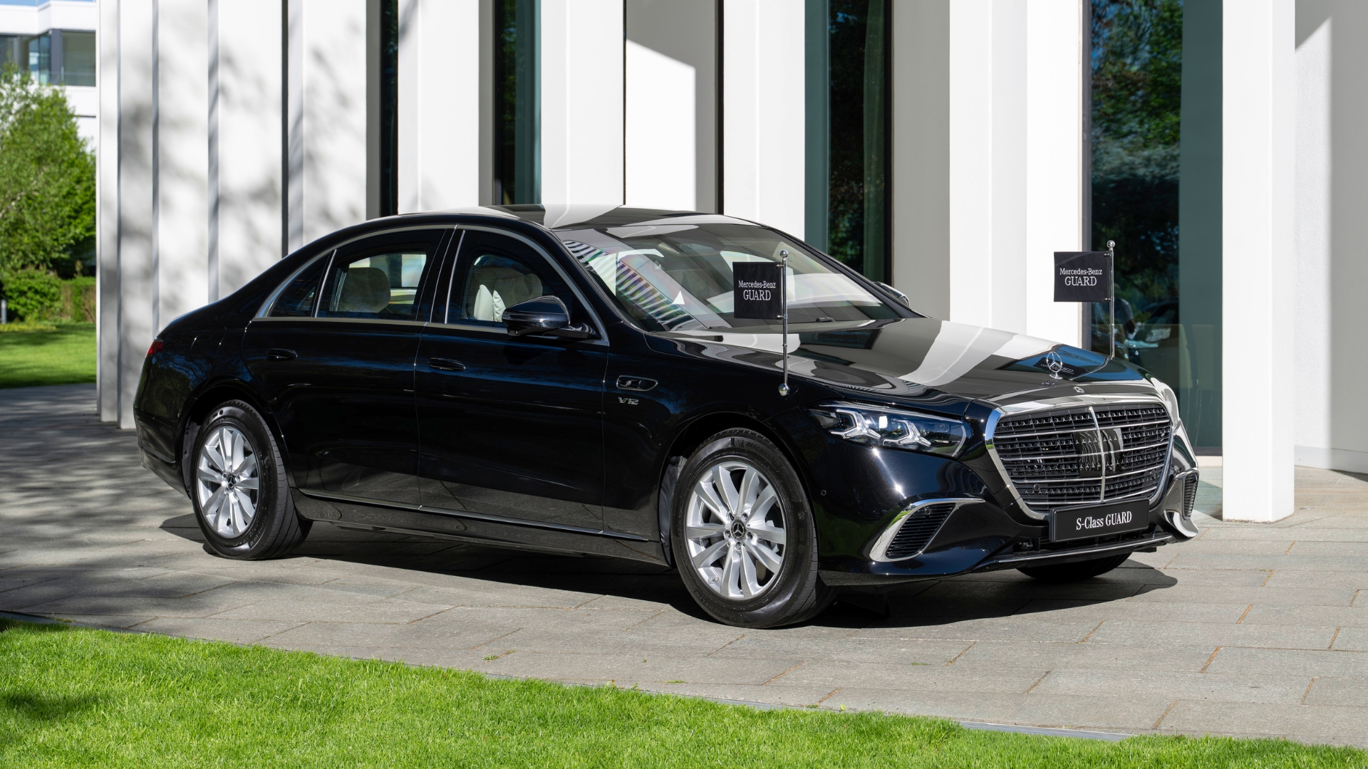 Mercedes Benz S680 GUARD 4Matic
