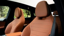 Mercedes-Benz GLC Electric front seats