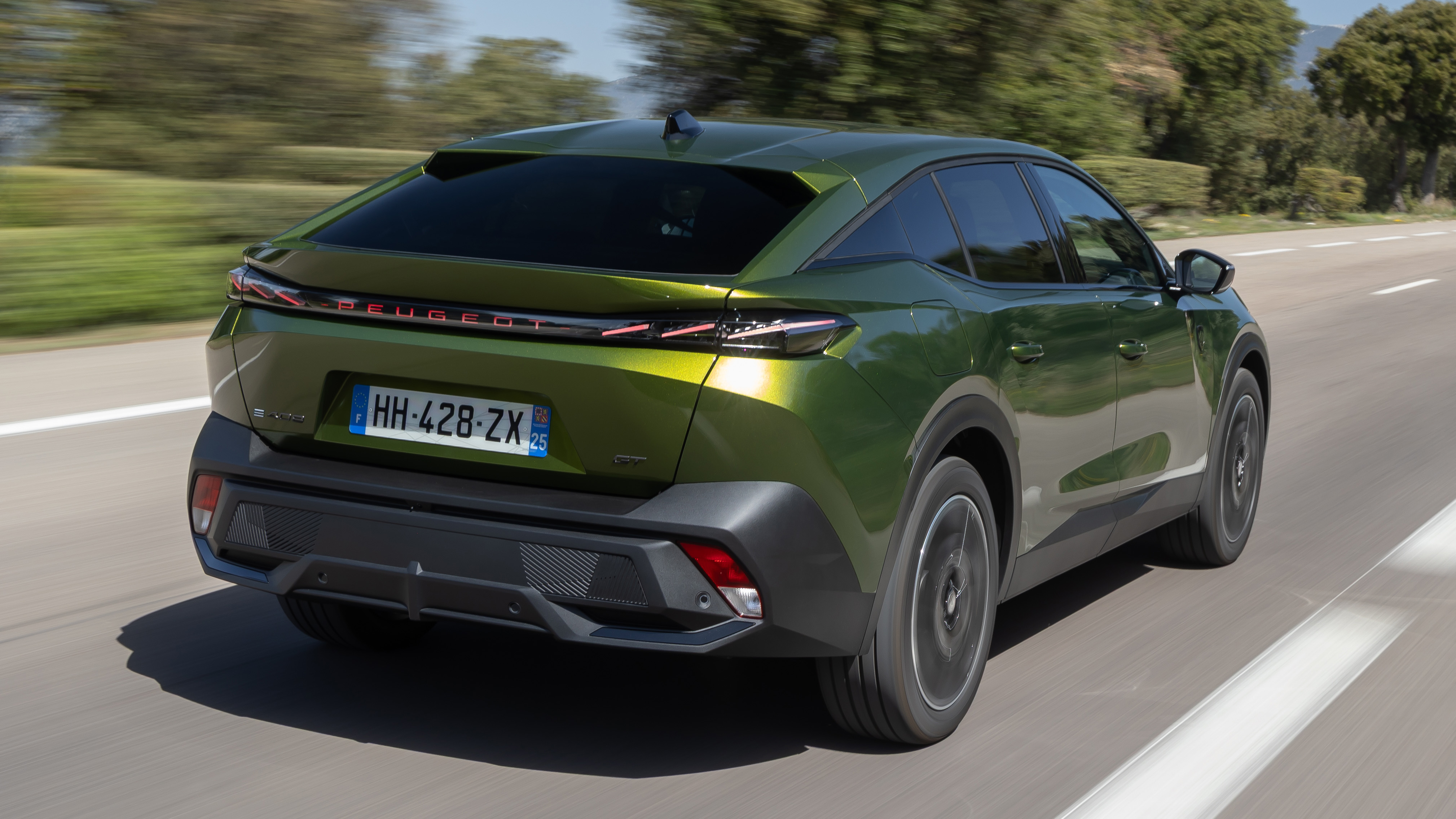 Peugeot 408