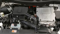 Outlander PHEV engine