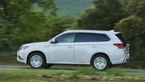 Outlander PHEV side