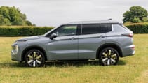 Mitsubishi Outlander PHEV profile