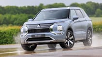 Mitsubishi Outlander PHEV front