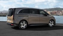 Mercedes VLE side