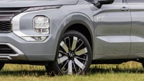 Mitsubishi Outlander PHEV wheel