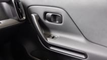 B05 Interior door