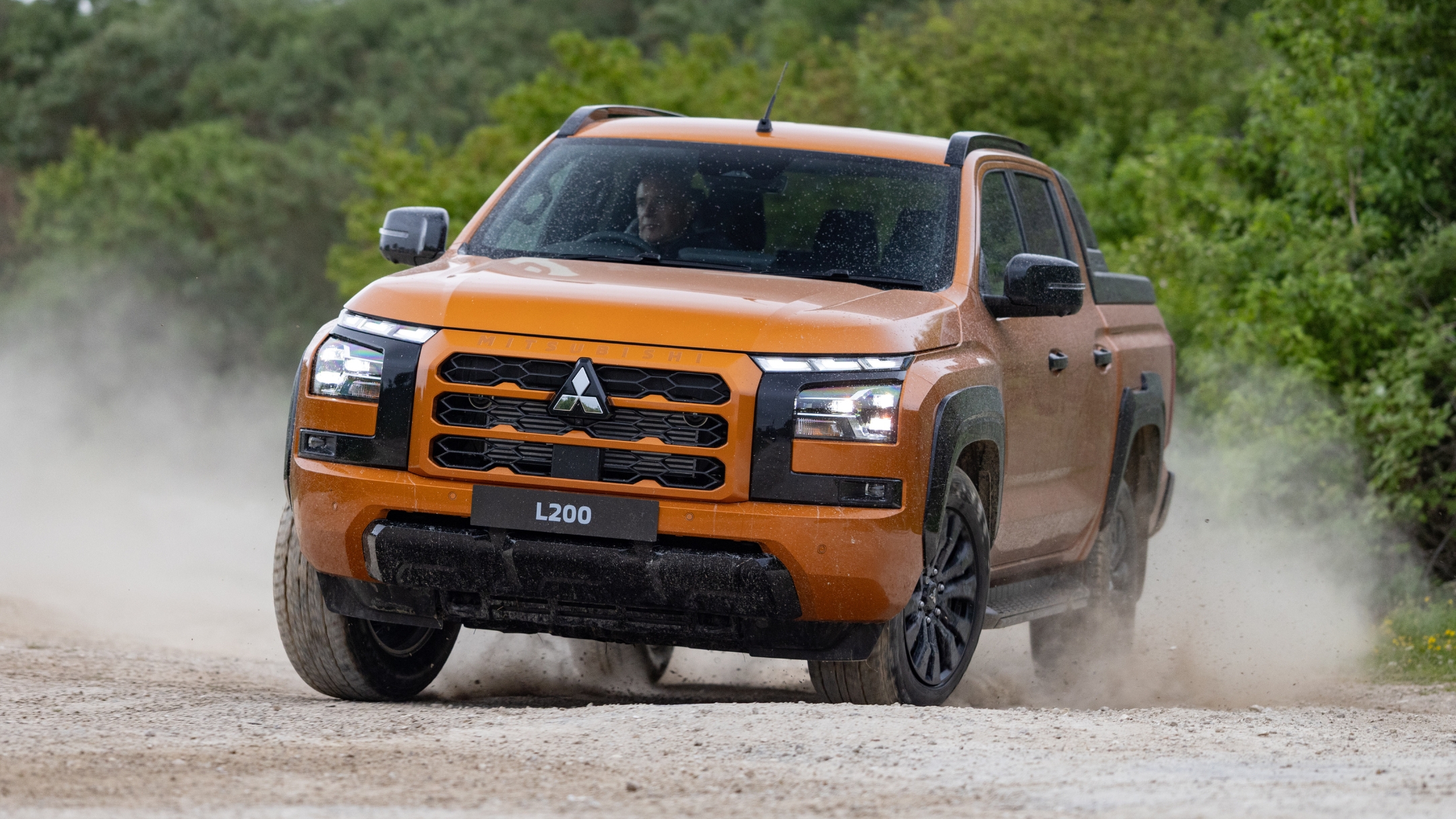 Mitsubishi L200