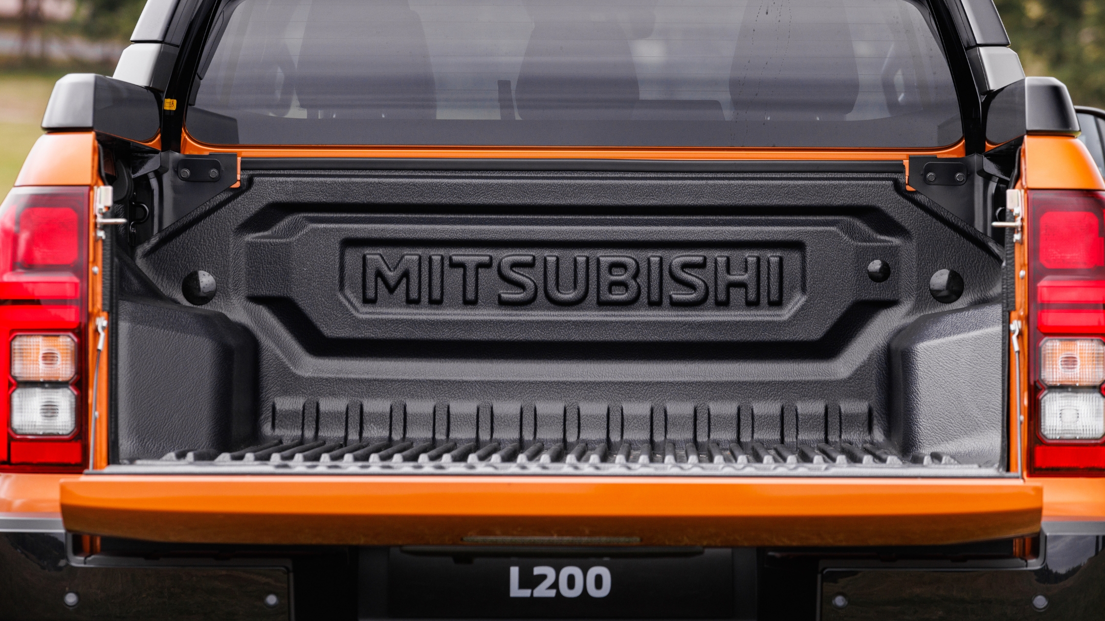 Mitsubishi L200