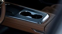 Mazda 6e cupholders