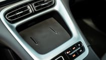 Geely EX2 centre console