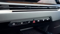 DS No 7 dash controls