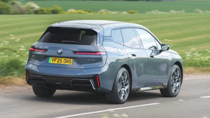 BMW iX xDrive60 - 109.1kWh