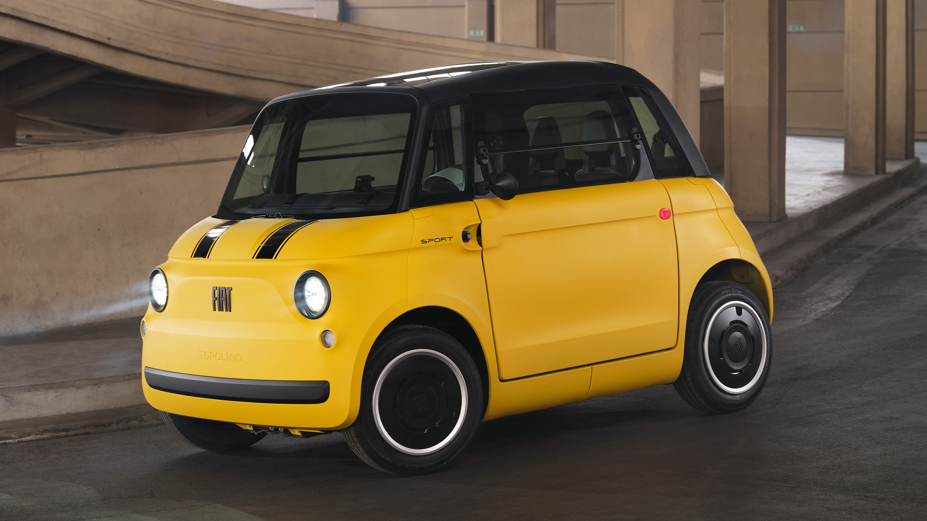 Fiat Topolino Sport yellow