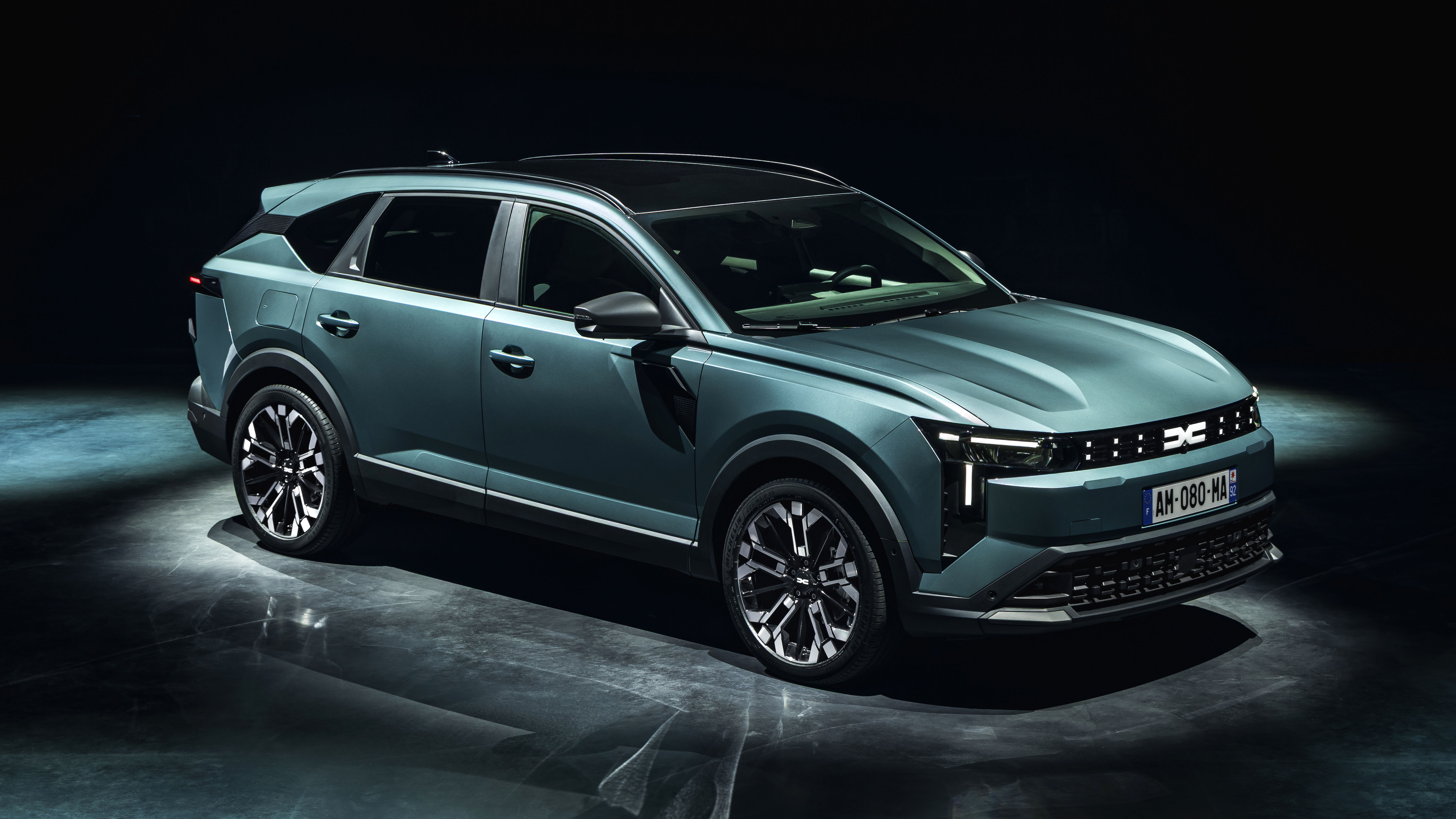 Dacia Striker revealed