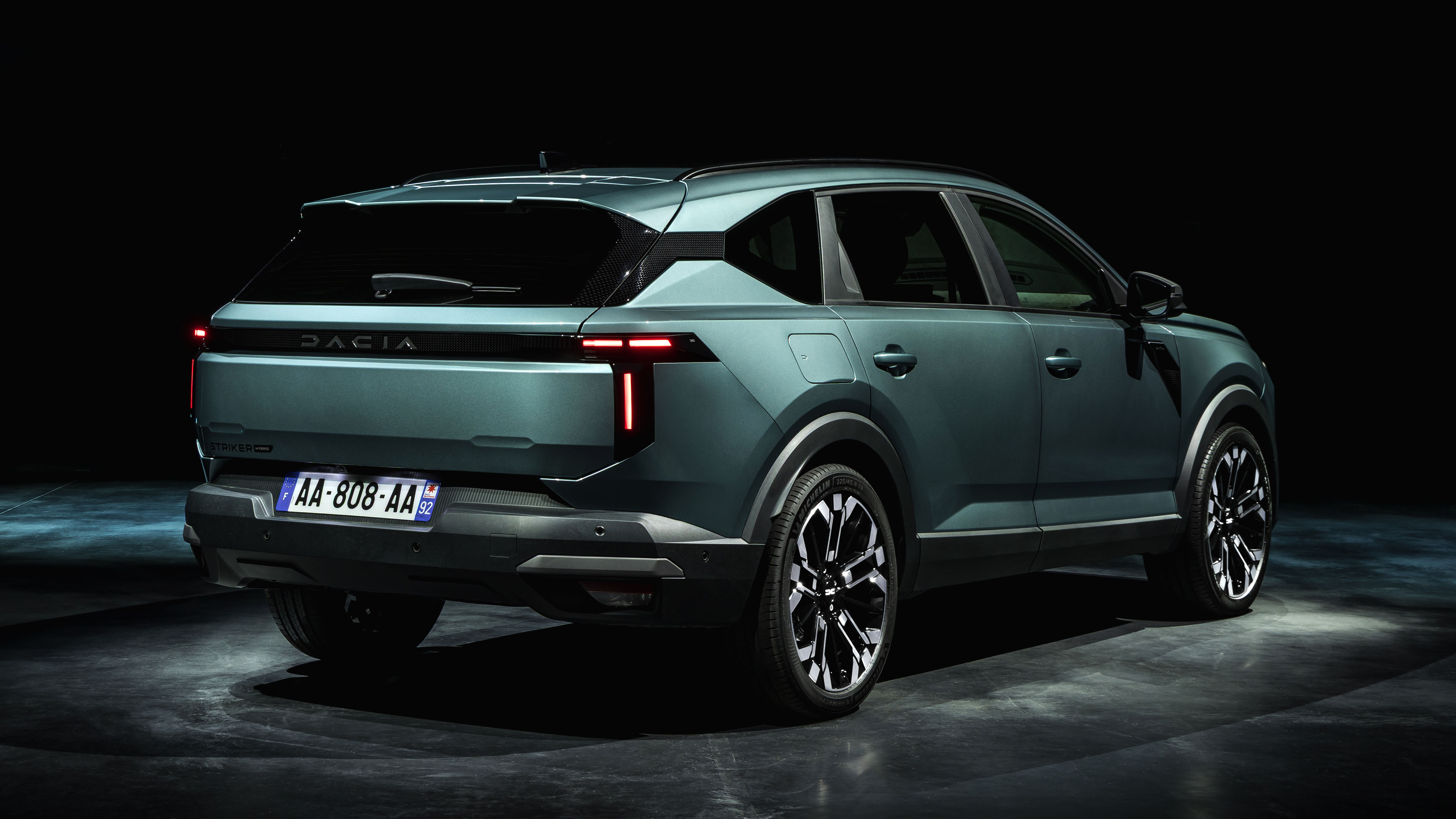 Dacia Striker revealed