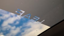 Nissan Leaf panoramic roof