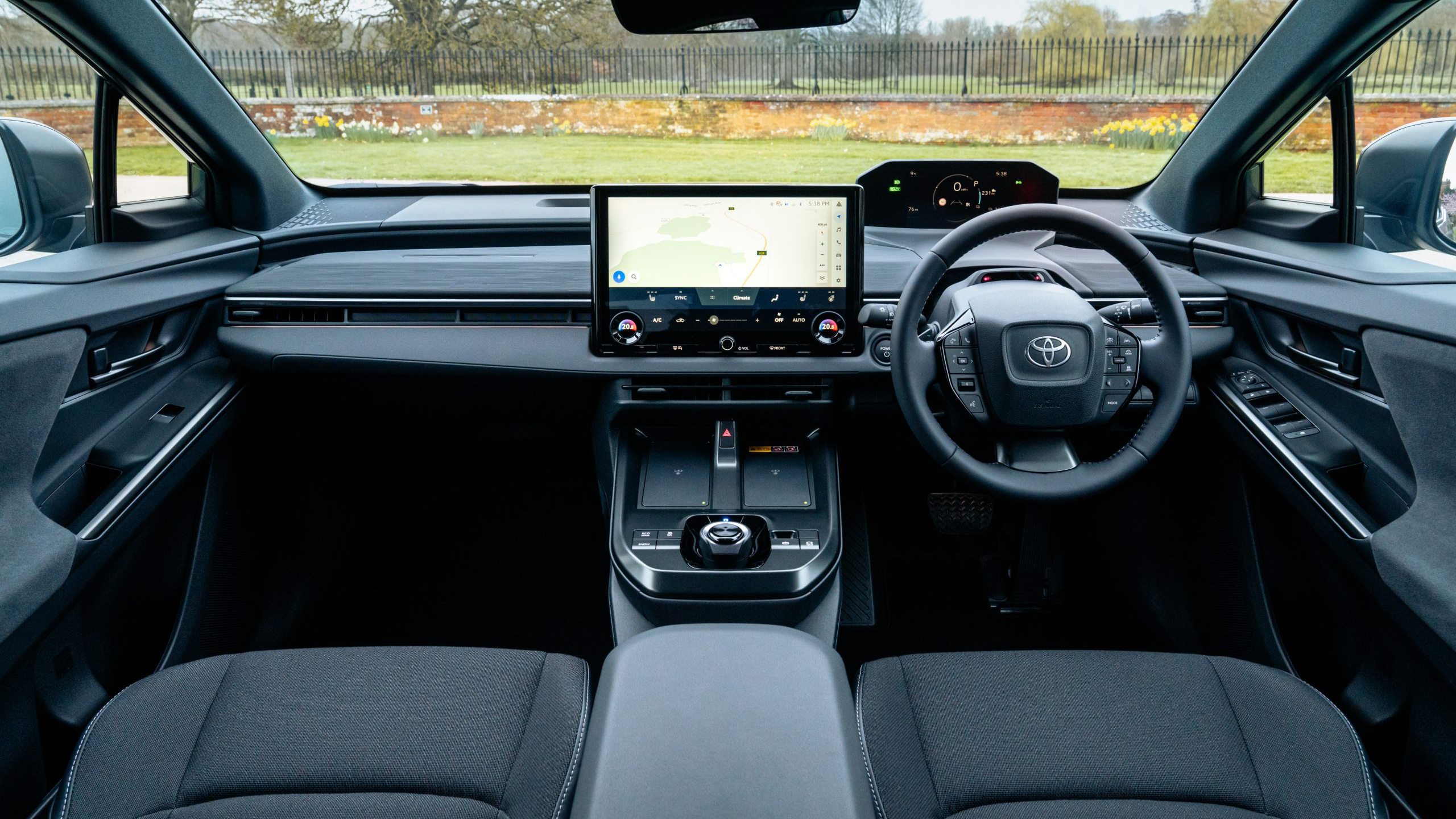 Toyota C-HR+