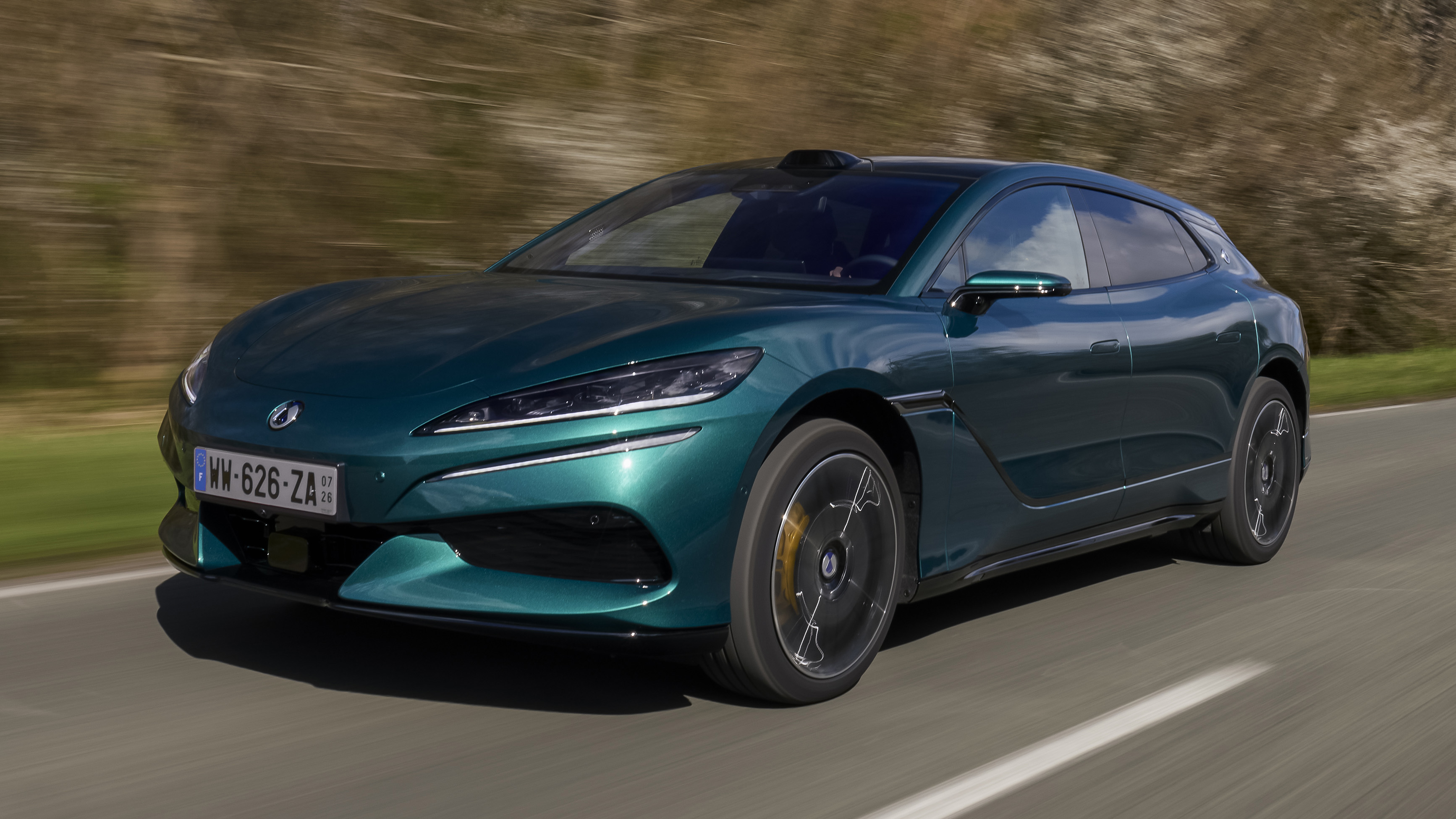 Denza Z9 GT Top Gear