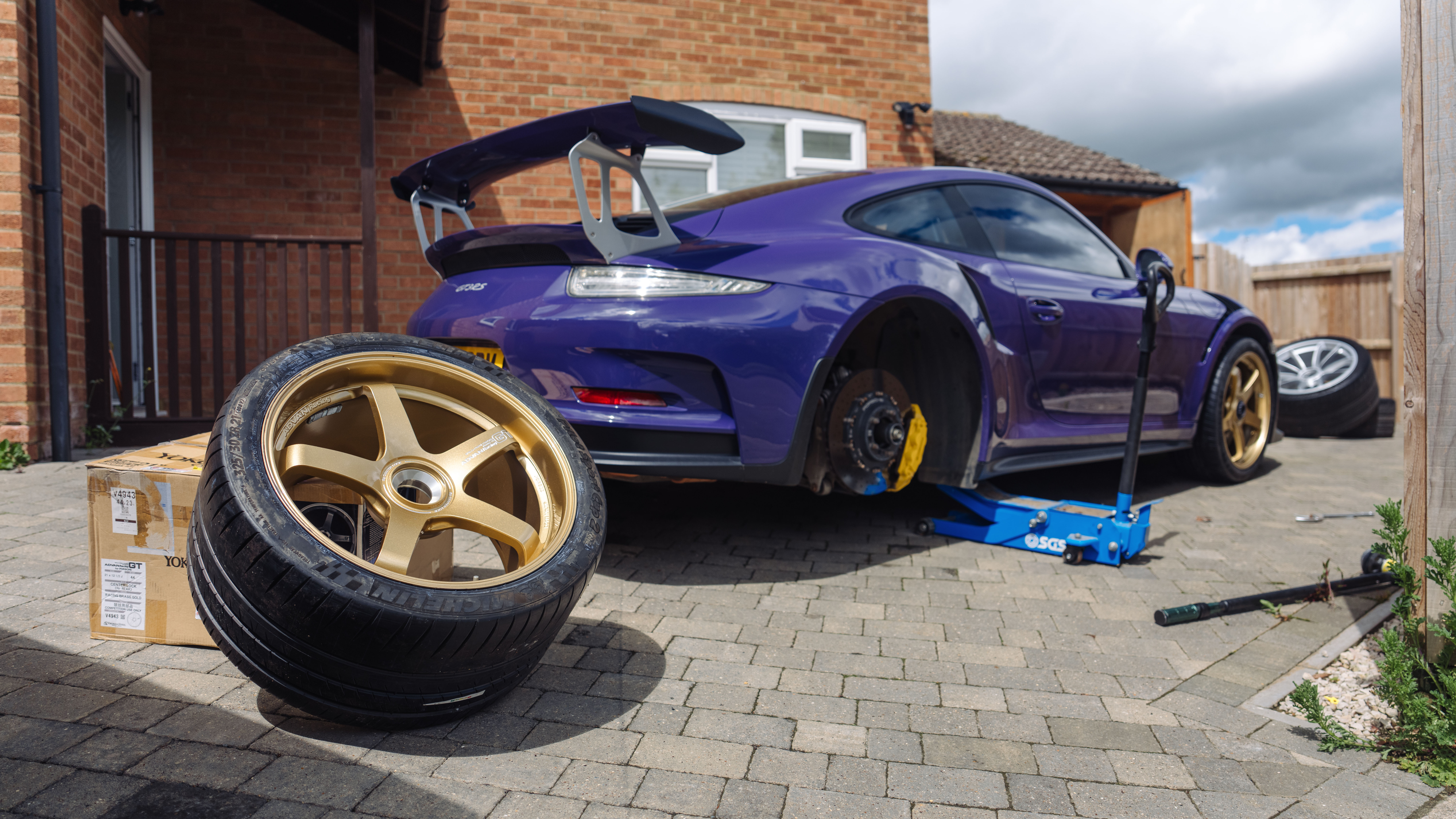 Porsche 911 GT3 Ricci's Garage Top Gear