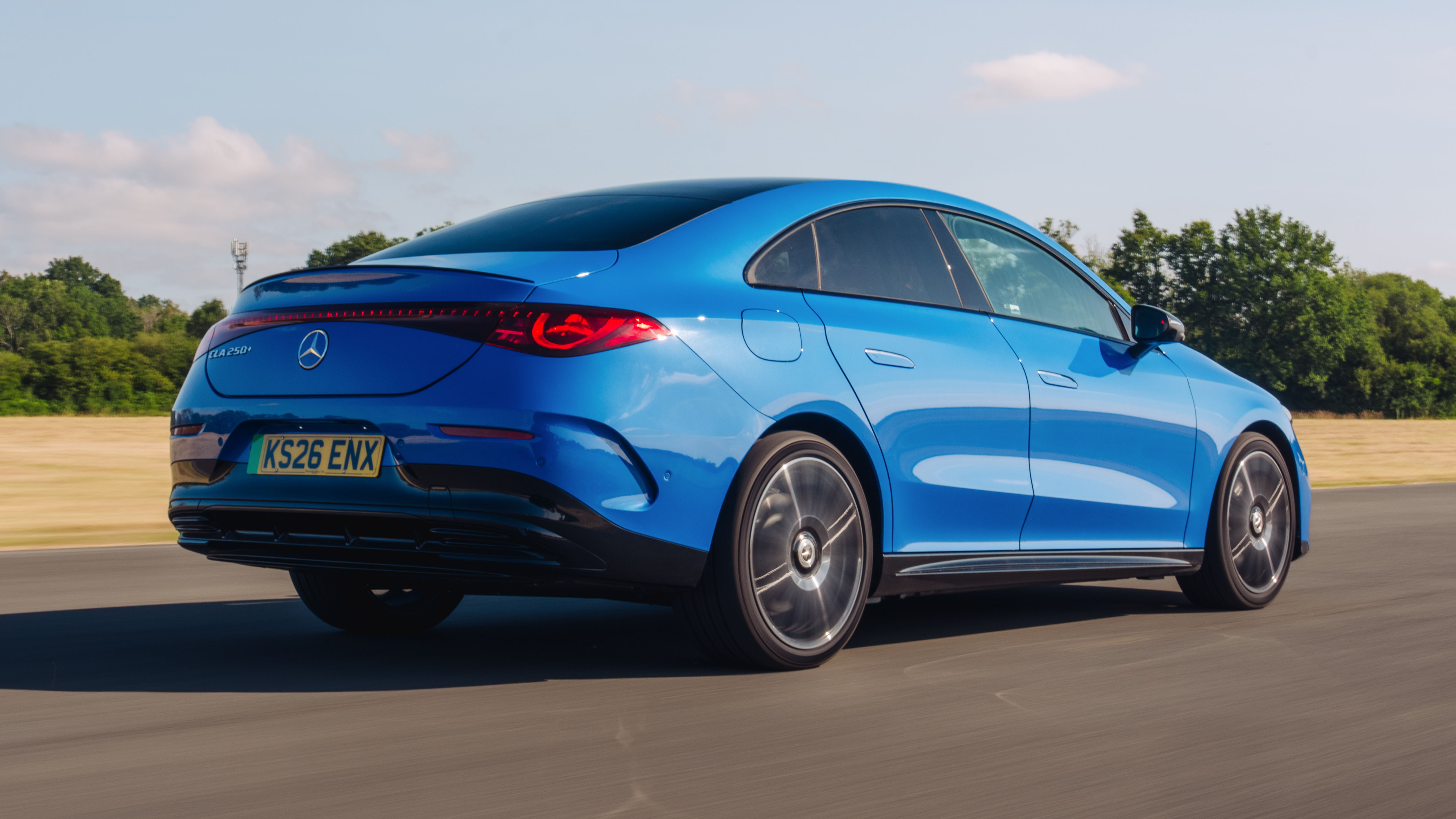 Mercedes Benz CLA