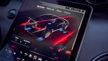 Mercedes-AMG CLE 646 Spezialanfertigung screen
