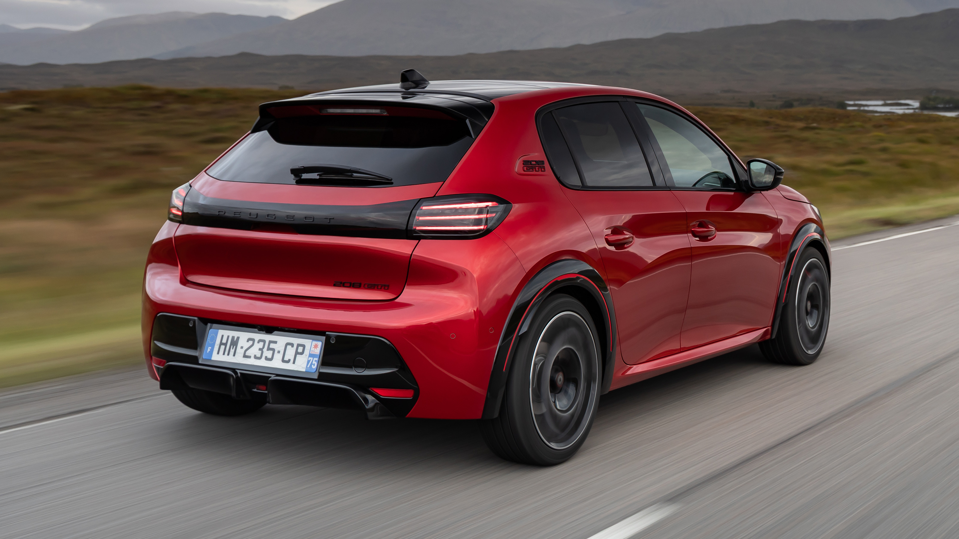 Peugeot E-208 GTI rear