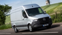Mercedes Sprinter front