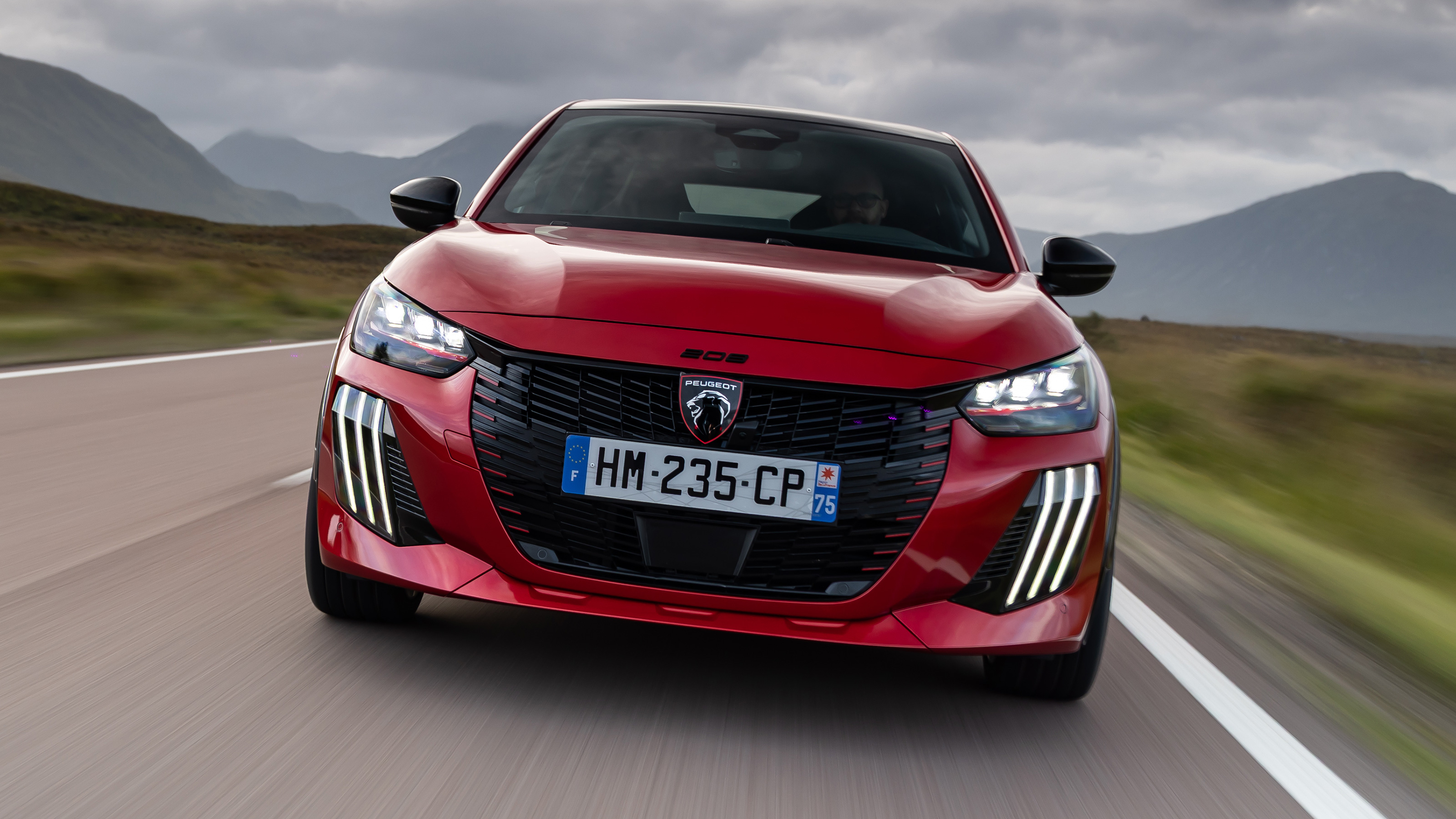 Peugeot E-208 GTI front