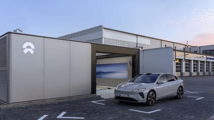 Nio: EV battery swaps