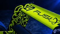 LN4 Fusion livery rear wing