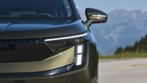 Skoda Peaq headlight