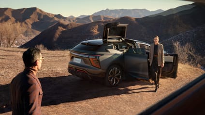 HiPhi X and Y: bonkers split rear doors