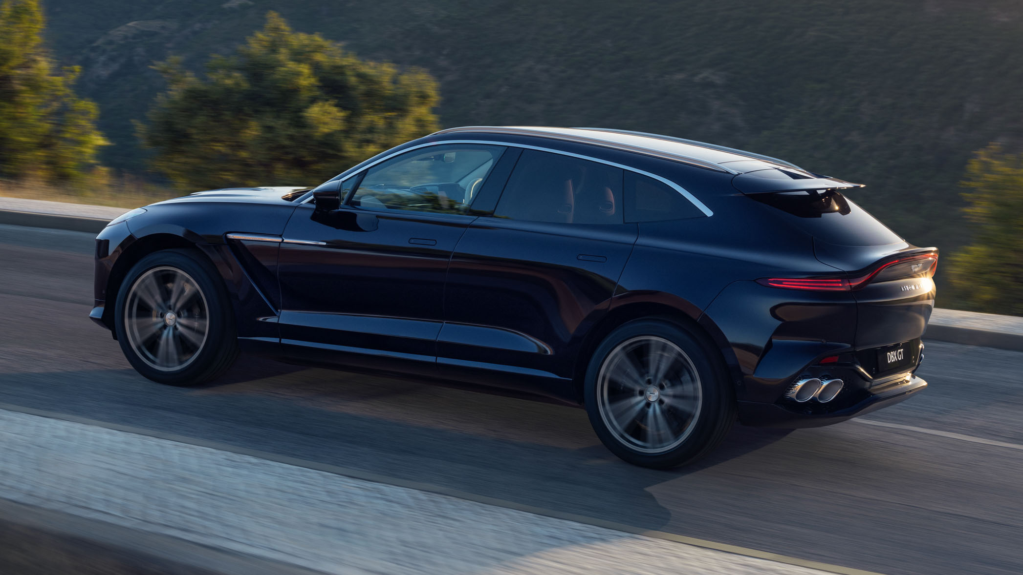 Aston Martin DBX GT revealed 2026