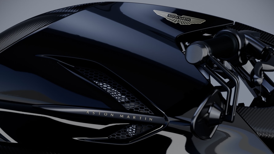 Aston Martin AMB002