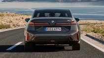 BMW 320 and M350 xDrive revealed 2026