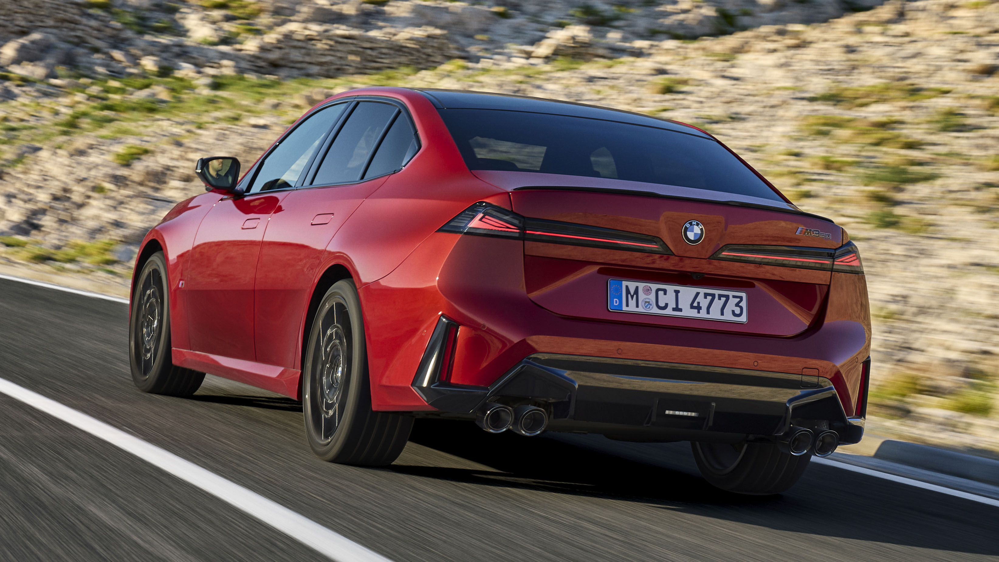 BMW 320 and M350 xDrive revealed 2026