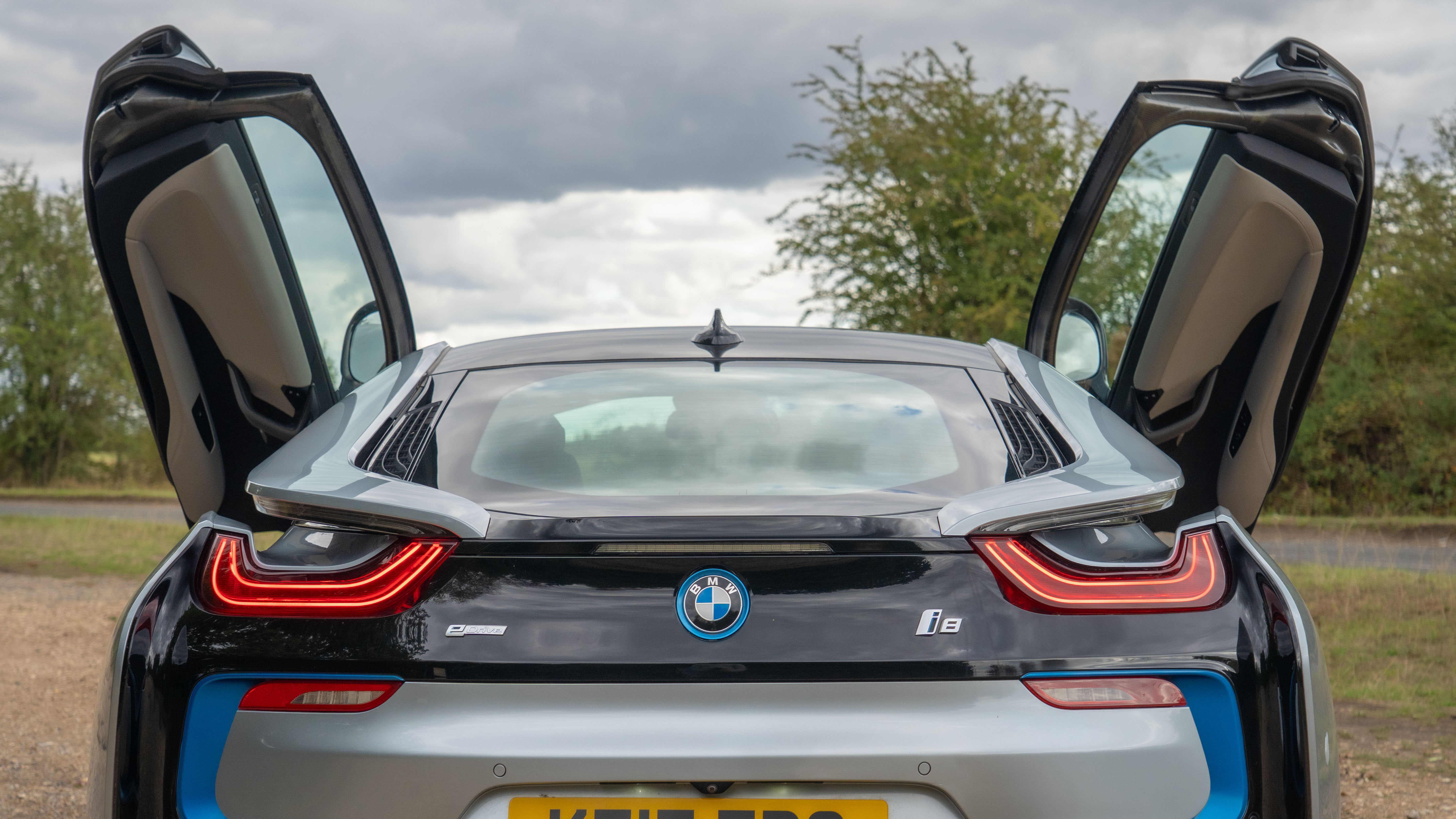 BMW i8