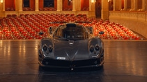 Pagani Zondas inside the Hungarian State Opera House 2026 Top Gear