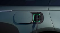Range Rover Electric revealed 2026