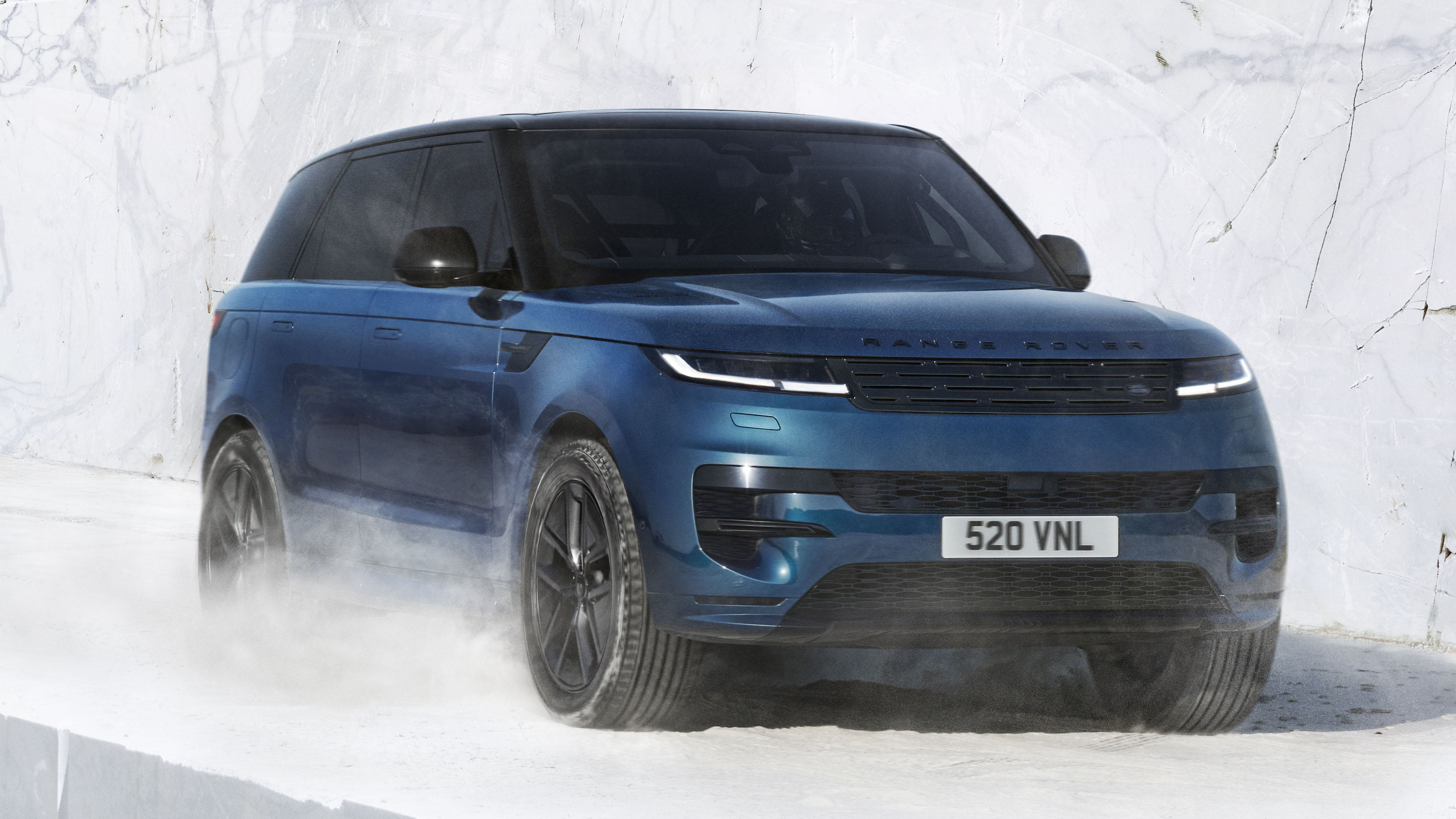 Range Rover Sport Electric revealed 2026