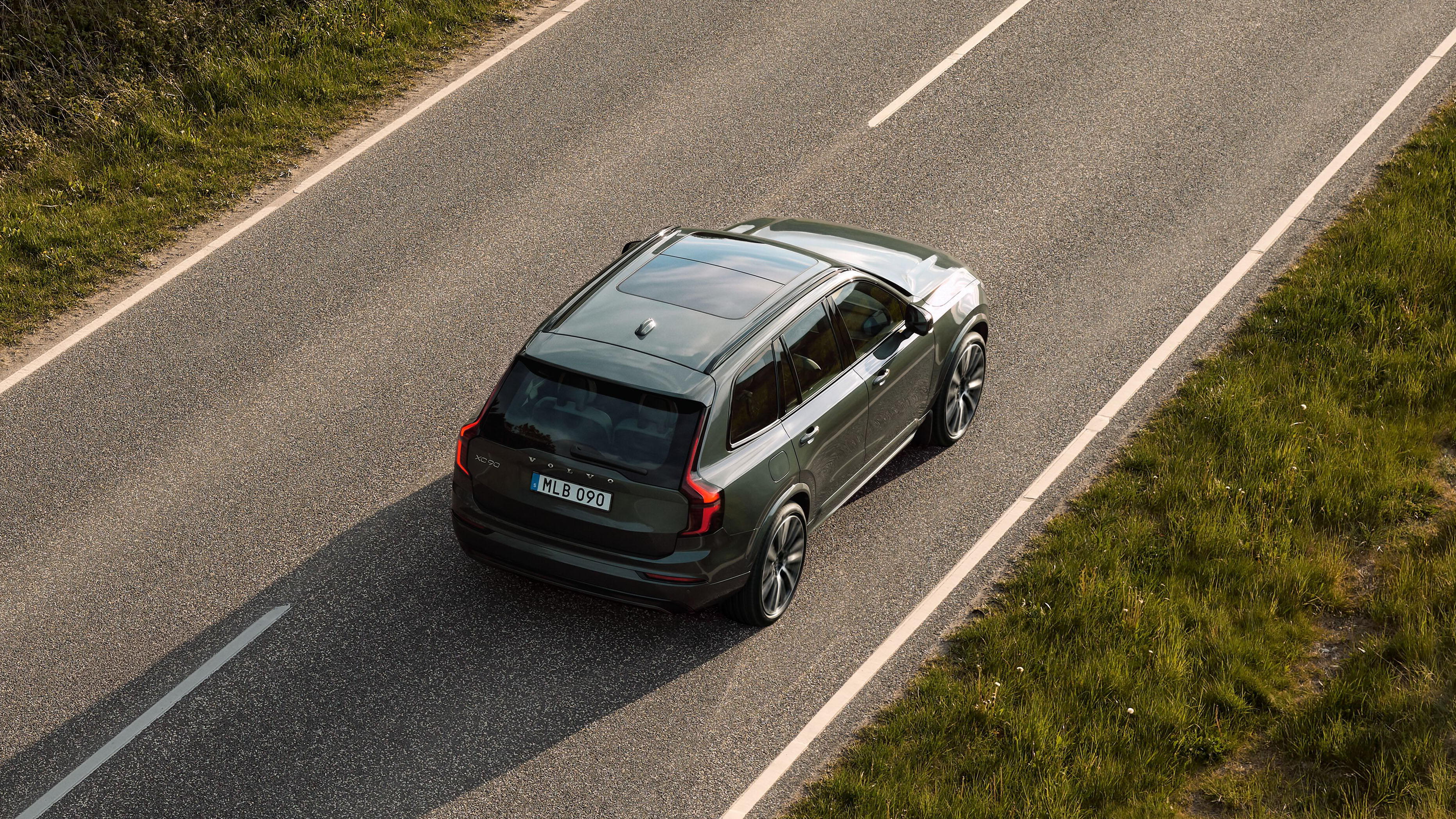 New Volvo XC60 and XC90 long range PHEV revealed