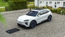 Porsche Cayenne Electric Top Gear