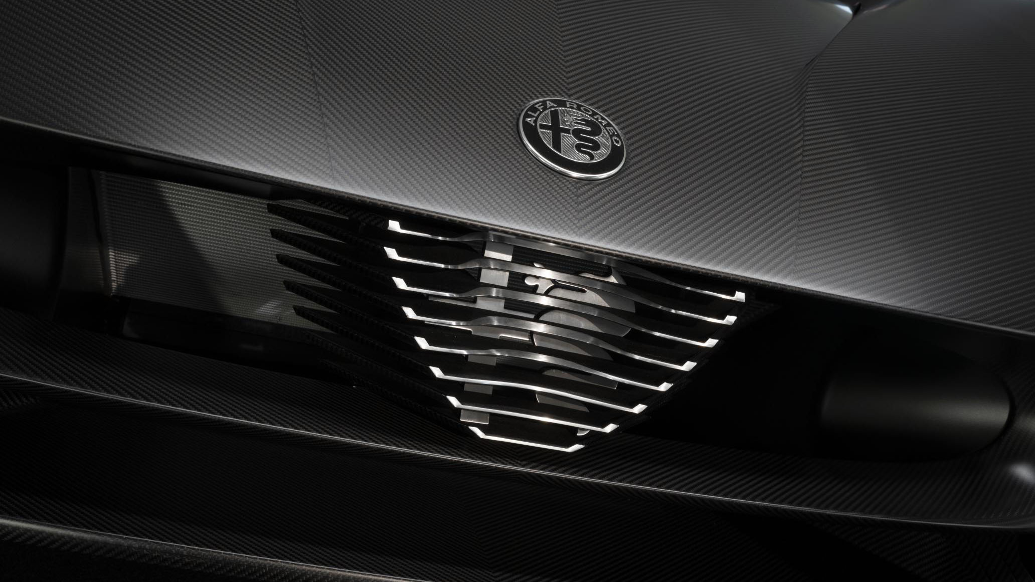 Alfa Romeo 33 Stradale Perla Nera revealed 2026