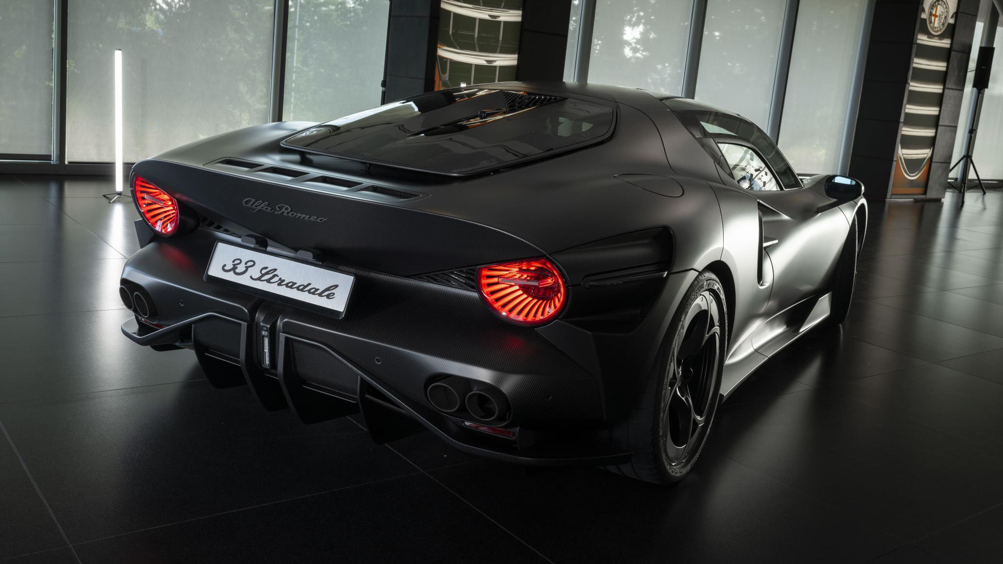 Alfa Romeo 33 Stradale Perla Nera revealed 2026